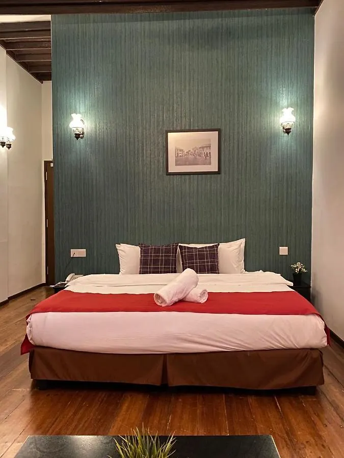 D'Nice Heritage House George Town 2*,